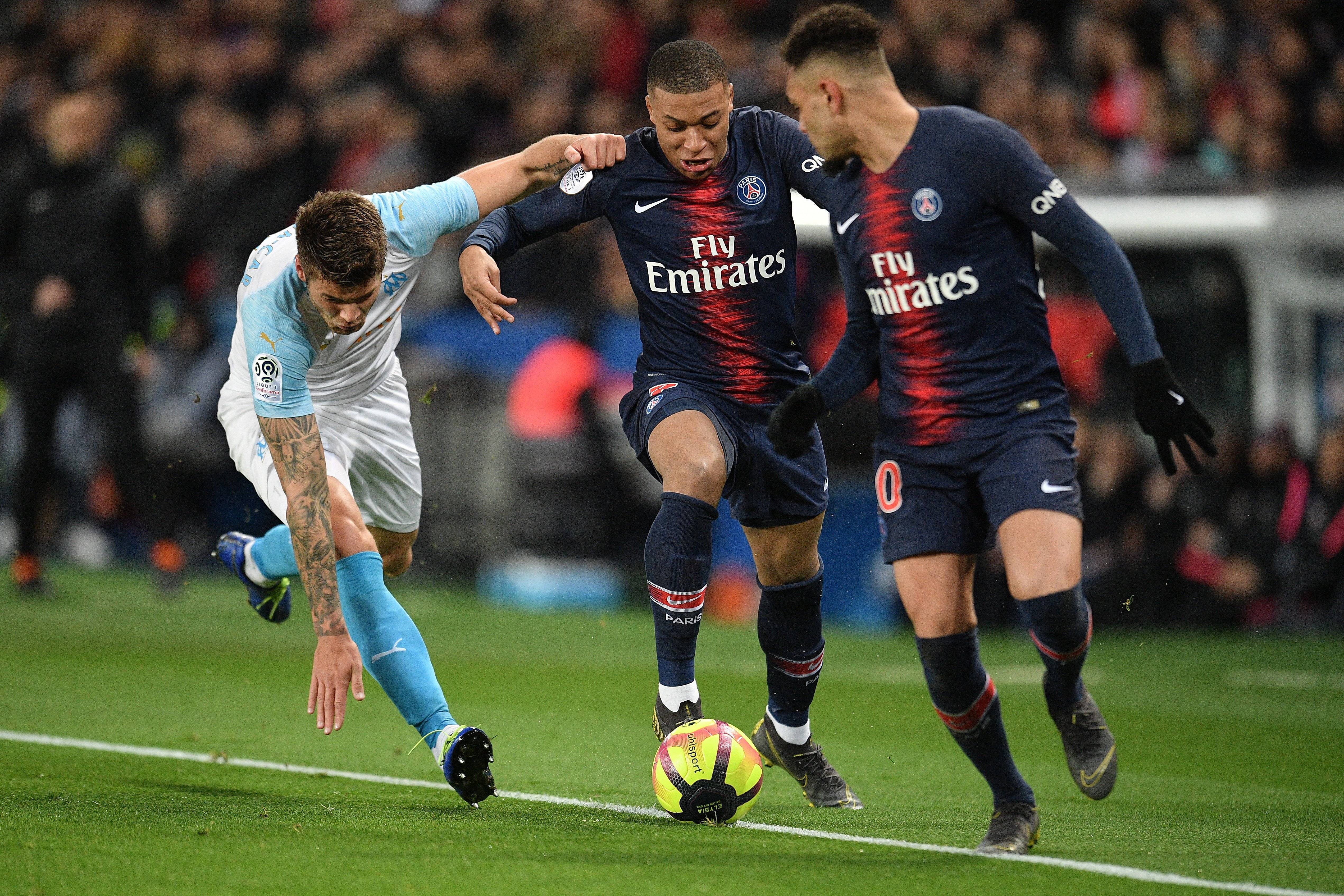 包含欧洲联赛强强对话，战火重燃绝佳比赛的词条